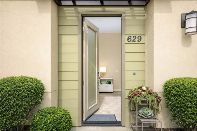 MLS: PW26063943 Condo For Sale