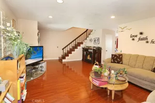 Photo #6: PW26064200 Listing 