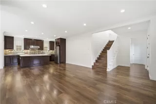 Photo #3: PW26065192 Listing 