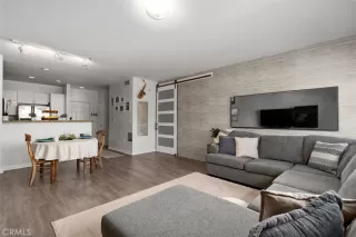 Photo #5: PW26069916 Listing 