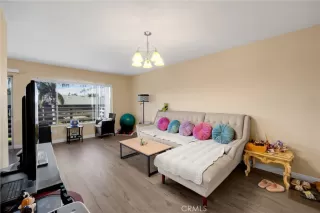 Photo #1: PW26071193 Listing 