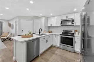 Browse active condo listings in MANDEVILLA