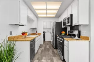 Photo #4: PW26072983 Listing 