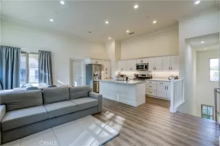 Photo #4: PW26074343 Listing 