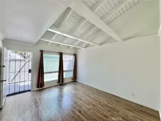 Photo #2: PW26074459 Listing 