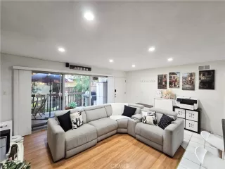 Photo #2: PW26075969 Listing