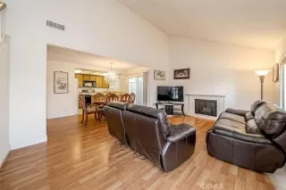 Photo #3: PW26076760 Listing 