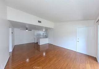 Photo #5: PW26077701 Listing