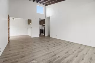 Photo #5: PW26078009 Listing 