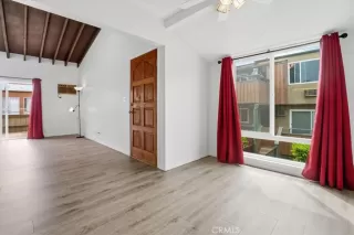 Photo #6: PW26078009 Listing 