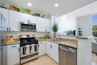 Photo #5: PW26078933 Listing