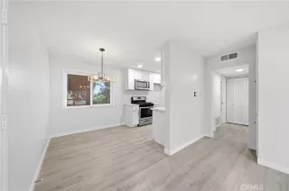 Photo #6: PW26080132 Listing 