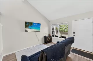 Photo #1: PW26084089 Listing 