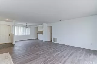 Photo #1: PW26086193 Listing 