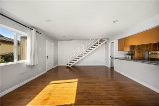 Photo #3: PW26091111 Listing 