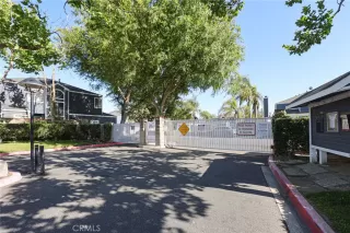 Photo #1: PW26091720 Listing 