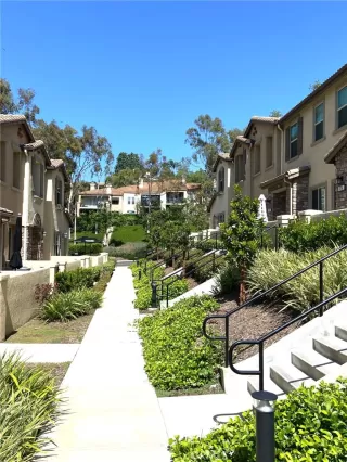 Photo #2: PW26092229 Listing 