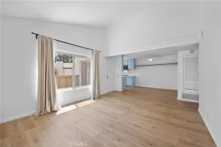 Photo #4: PW26093057 Listing 