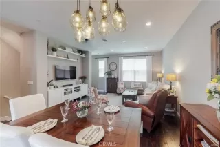 Photo #5: PW26093765 Listing 
