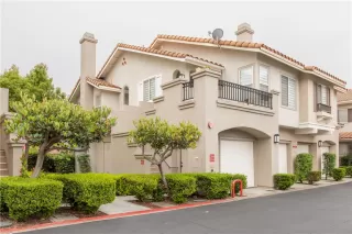 Browse active condo listings in CALIFORNIA COURT