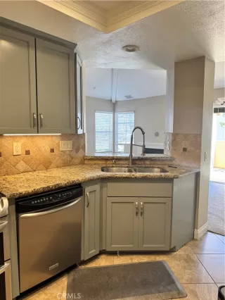 Photo #6: PW26099024 Listing