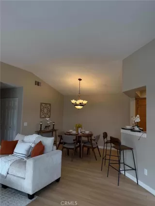 Photo #3: PW26102656 Listing
