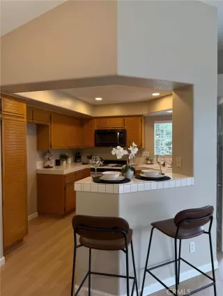 Photo #5: PW26102656 Listing