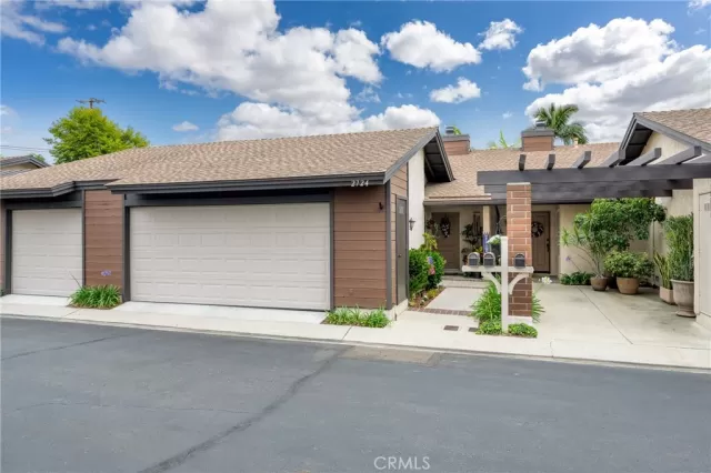 MLS: PW26105593 Condo For Sale