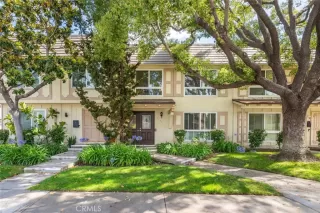 Browse active condo listings in TANGLEWOOD NORTH