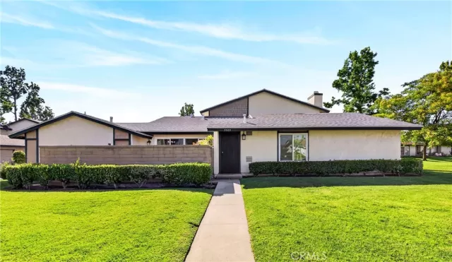 MLS: PW26107325 Condo For Sale