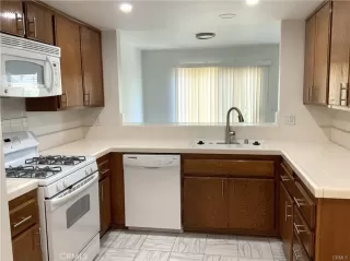 Photo #5: PW26108147 Listing