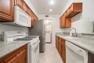 Photo #5: PW26109632 Listing
