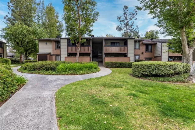 MLS: PW26111950 Condo For Sale
