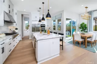Photo #1: PW26112612 Listing 