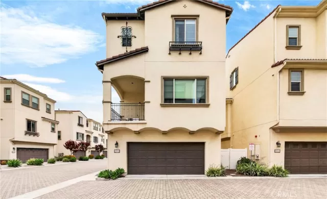 MLS: PW26113029 Condo For Sale