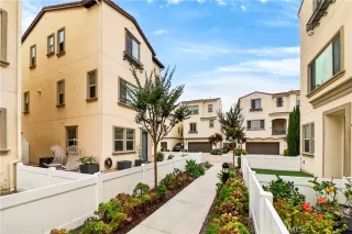 Photo #2: PW26113029 Listing 
