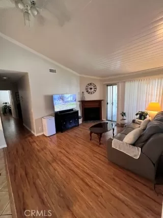 Photo #5: PW26114230 Listing 