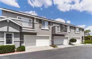 Browse active condo listings in WESTBURY