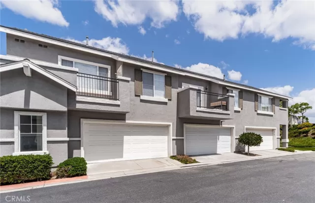 MLS: PW26115828 Condo For Sale