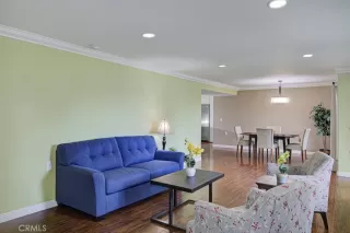 Photo #5: PW26116980 Listing