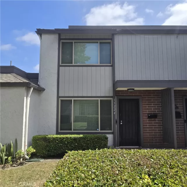 MLS: PW26117793 Condo For Sale