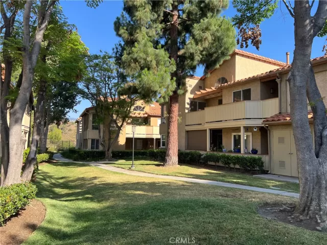 MLS: PW26119390 Condo For Sale