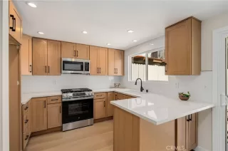 Photo #4: PW26121313 Listing 