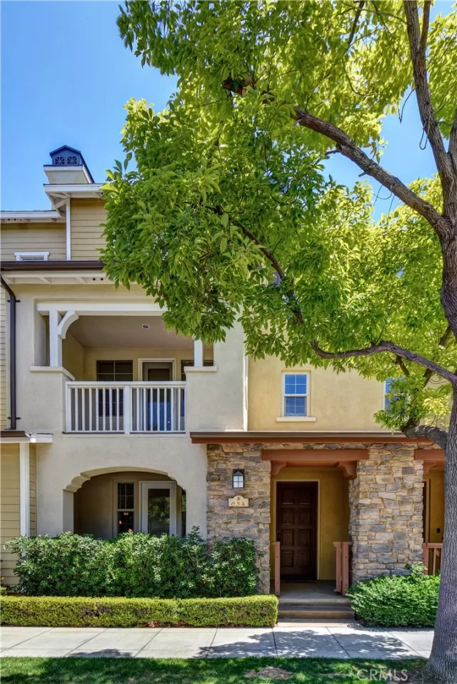 MLS: PW26122258 Condo For Sale