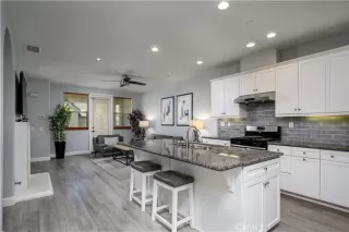 Photo #3: PW26122258 Listing 
