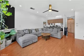 Photo #1: PW26123102 Listing