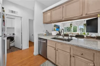 Photo #6: PW26123102 Listing