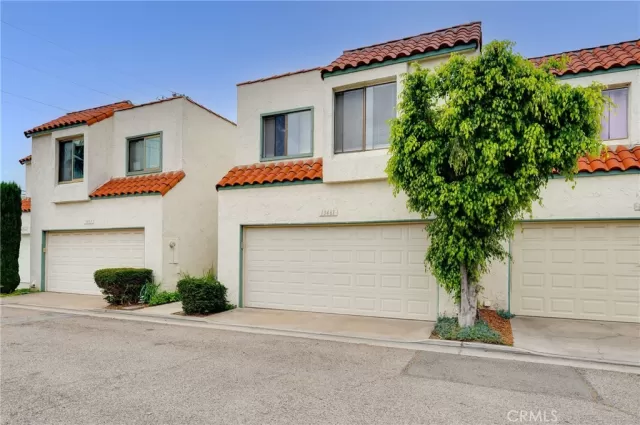 MLS: PW26124558 Condo For Sale