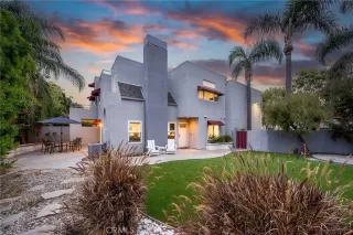 Browse active condo listings in HILLCREST VILLAGE