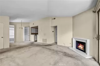 Photo #4: PW26132027 Listing 